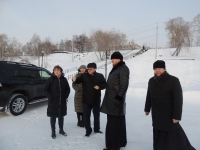 Глава Приамурской митрополии осмотрел место установки памятника святителю Николаю Мирликийскому в городе Николаевске-на-Амуре