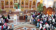 Божественная Литургия в Спасо-Преображенском соборе в день Святой Троицы. 12 июня 2011г.