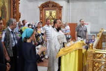 Молебен для сотрудников и водителей городских такси в Спасо-Преображенском соборе г.Хабаровска. 16 июля 2011г.