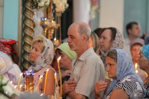 Божественная Литургия в Градо-Хабаровском соборе Успения Божией Матери. 28 августа 2011г.