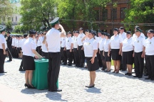 Церемония приведения к присяге недавно заступивших на службу судебных приставов и награждения ведомственными наградами. 11 июня 2015 года