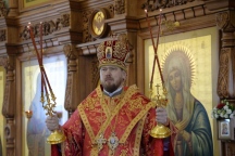Божественная литургия во вторник Светлой седмицы в храме святого преподобного Серафима Саровского  10 апреля 2018 г.