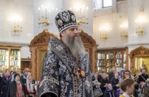 Утреня Великой Пятницы с чтением 12 Страстных Евангелий в Спасо-Преображенском кафедральном соборе 25 апреля 2019 г.