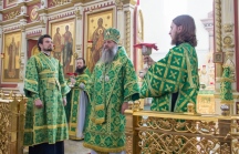Божественная литургия в Спасо-Преображенском кафедральном соборе  16 июня 2019 г.